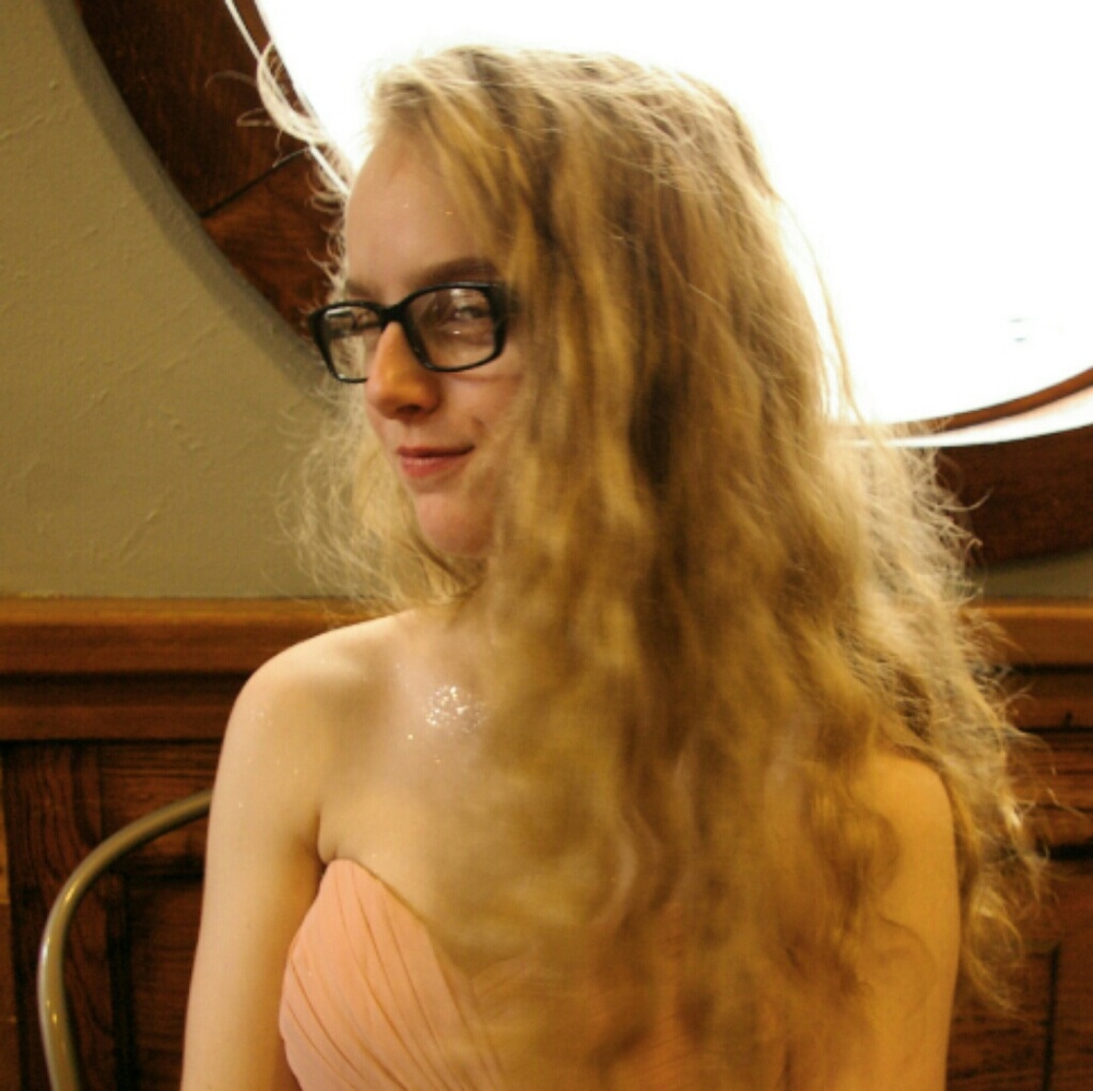 Meet your Posher, Alana